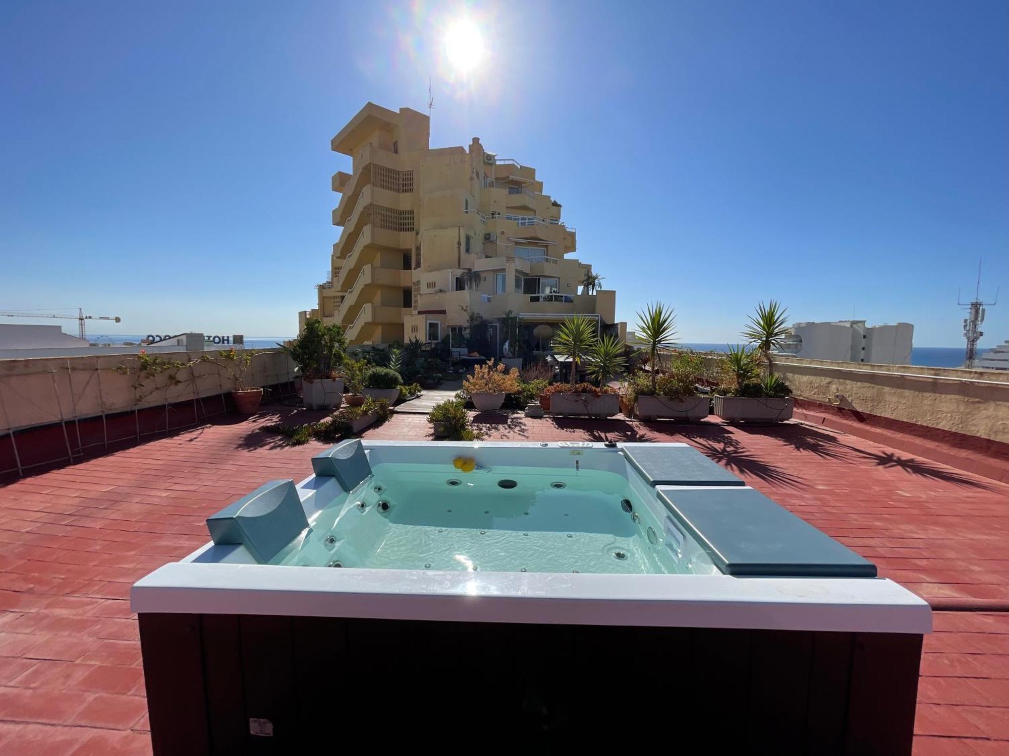 550 M2 Luxury Penthouse - Jacuzzi, Golf & Beach Benalmádena Exteriör bild
