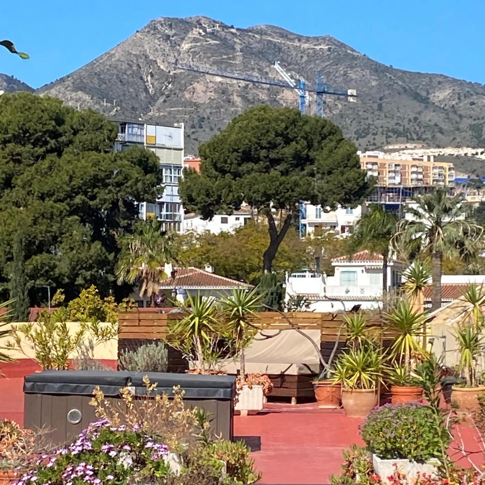 550 M2 Luxury Penthouse - Jacuzzi, Golf & Beach Benalmádena Exteriör bild